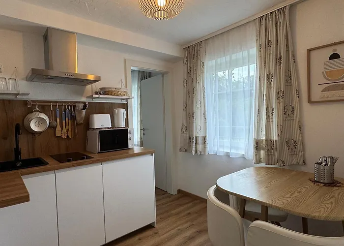 Hallstatt Feeling - - Self Check-in