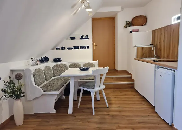 Апартаменты Hallstatt Feeling - - Self Check-in Бад Гоисерн