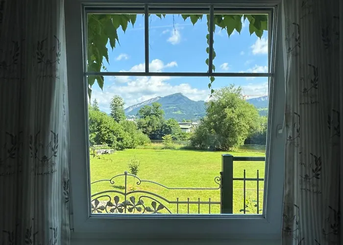 Hallstatt Feeling - - Self Check-in